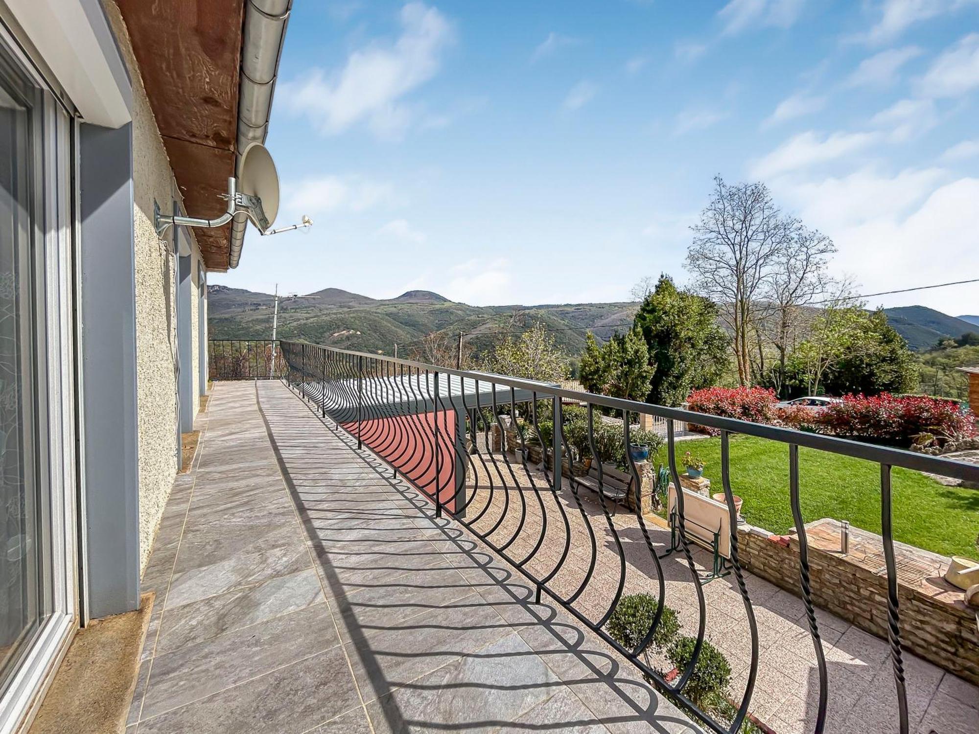 Апартаменты Escapade A Lodeve La Paisible Экстерьер фото